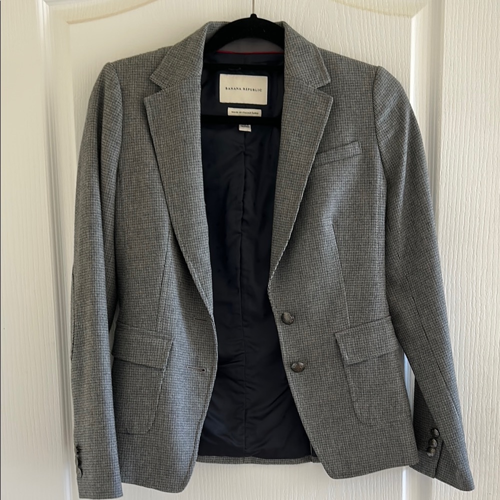 Banana Republic Women’s Gray Micro-Pattern Blazer